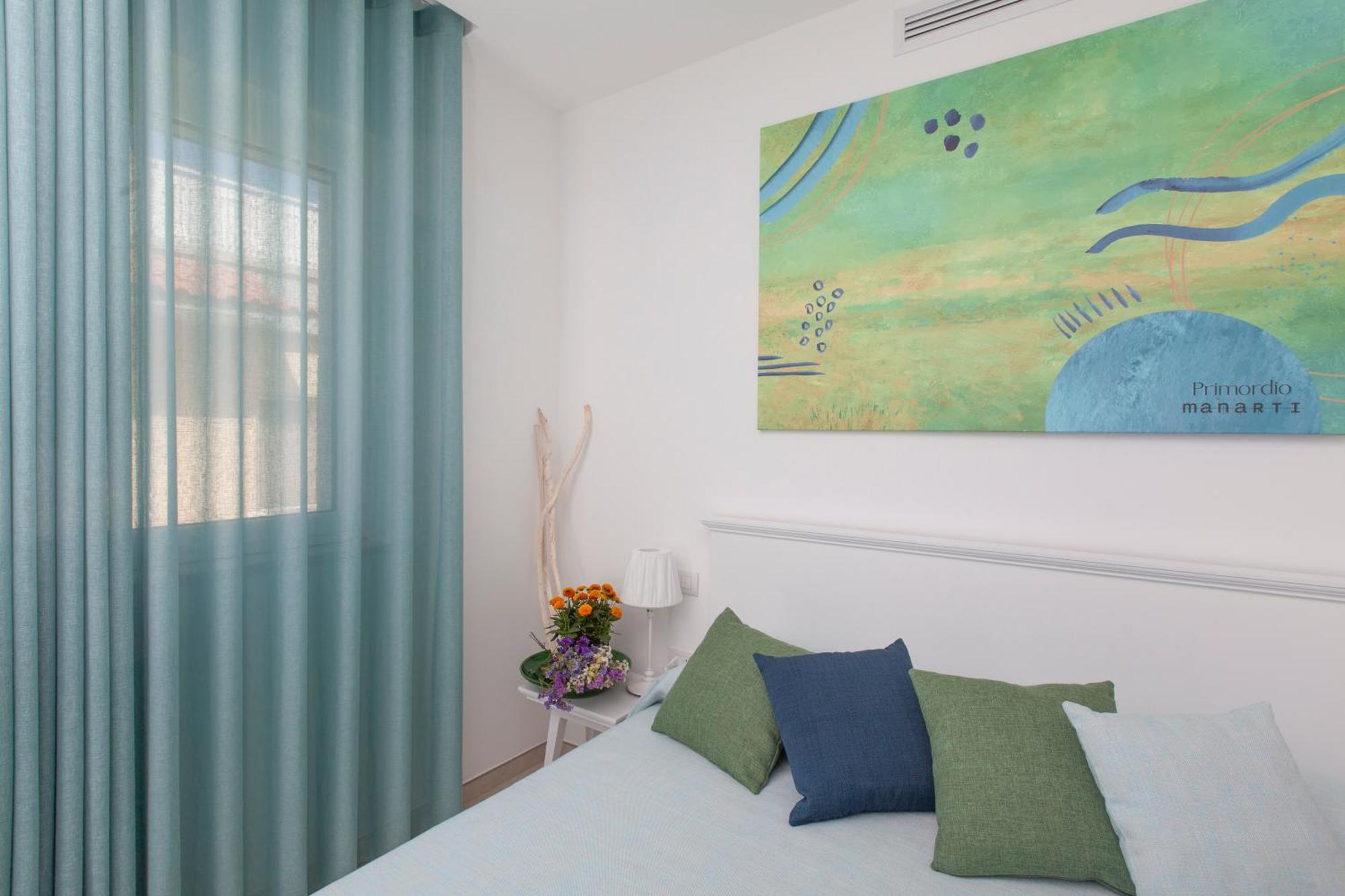 Dimora Nesea Bed & Breakfast Cozze Екстериор снимка